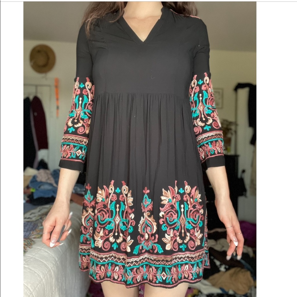 Anthropologie embroidered midi dress!